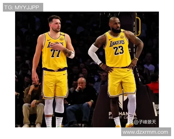 今天湖人对阵掘金精彩直播全程回顾及赛后分析